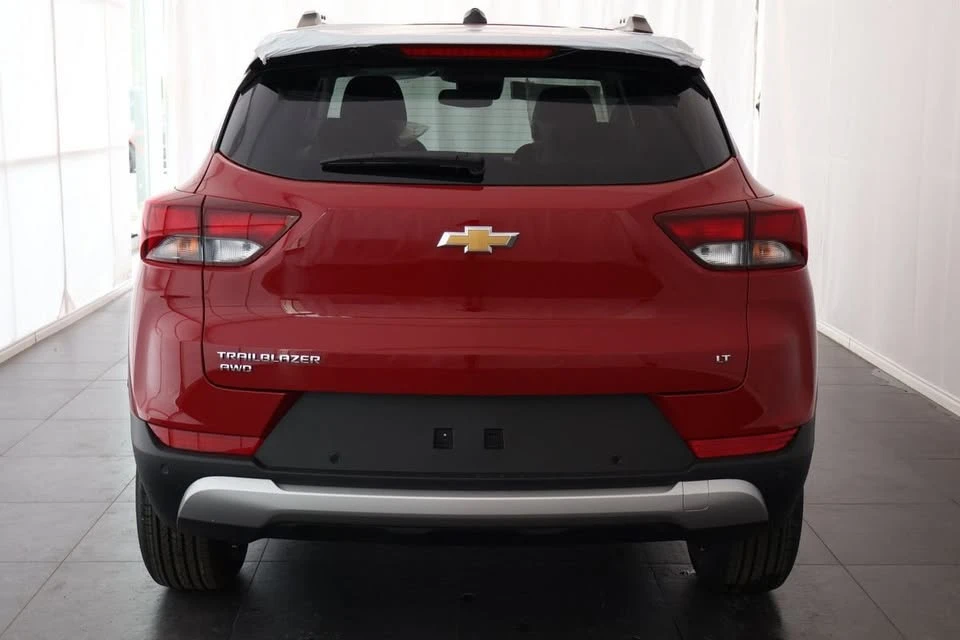 2026 Chevrolet Trailblazer - Image 18 of 19