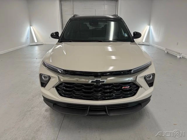 2026 Chevrolet Trailblazer - Image 2 of 12