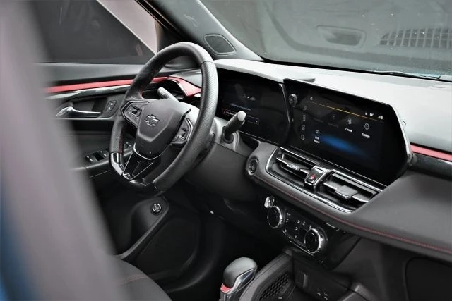 2026 Chevrolet Trailblazer - Image 10 of 19