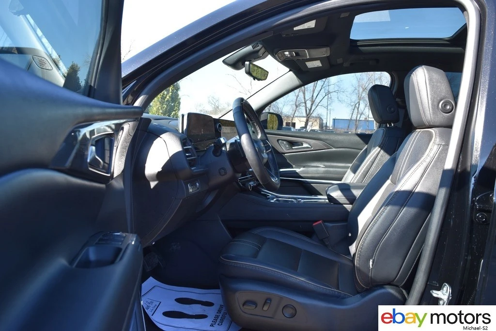 2026 Chevrolet Traverse - Image 10 of 21