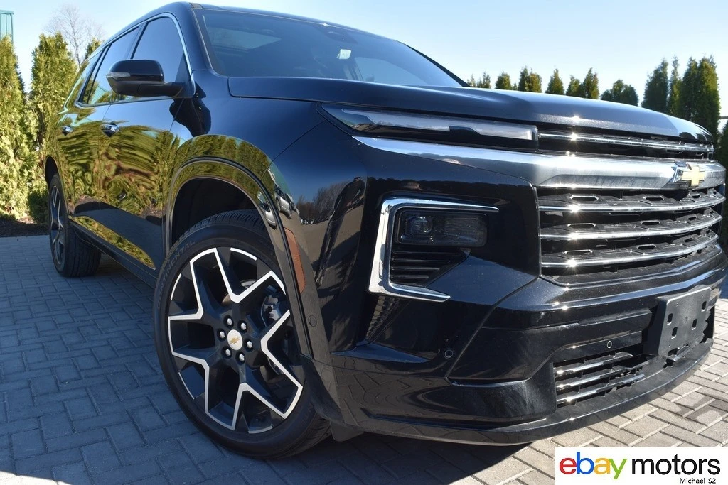 2026 Chevrolet Traverse - Image 2 of 21