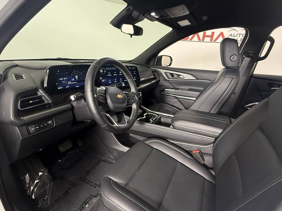 2026 Chevrolet Traverse - Image 26 of 31