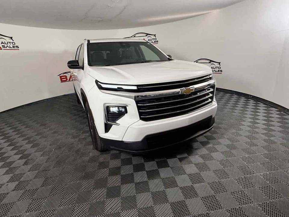 2026 Chevrolet Traverse - Image 20 of 31