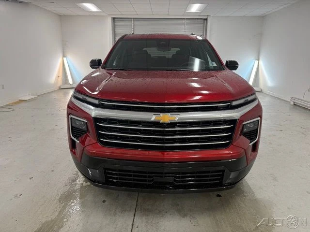 2026 Chevrolet Traverse - Image 2 of 12
