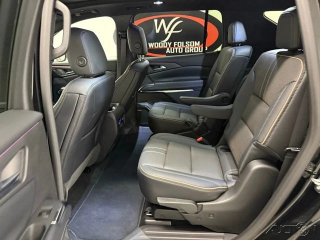 2026 Chevrolet Traverse - Image 16 of 21