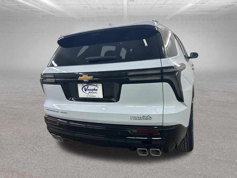 2026 Chevrolet Traverse - Image 10 of 12