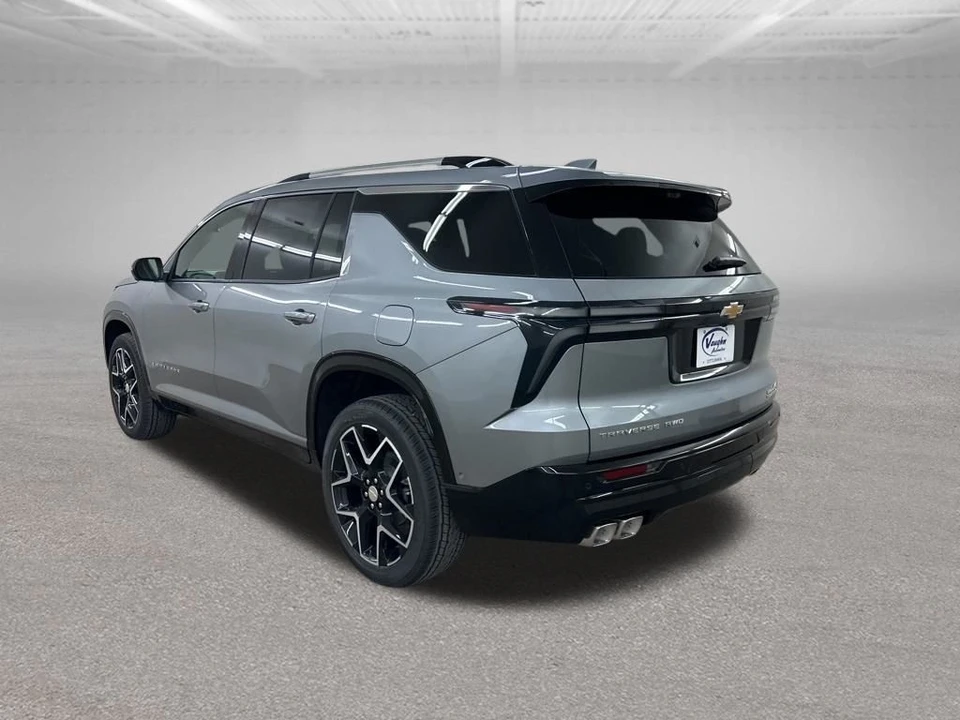 2026 Chevrolet Traverse - Image 7 of 12