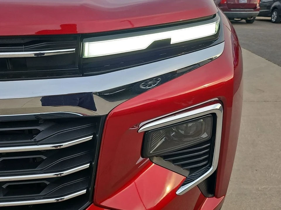 2026 Chevrolet Traverse - Image 18 of 21