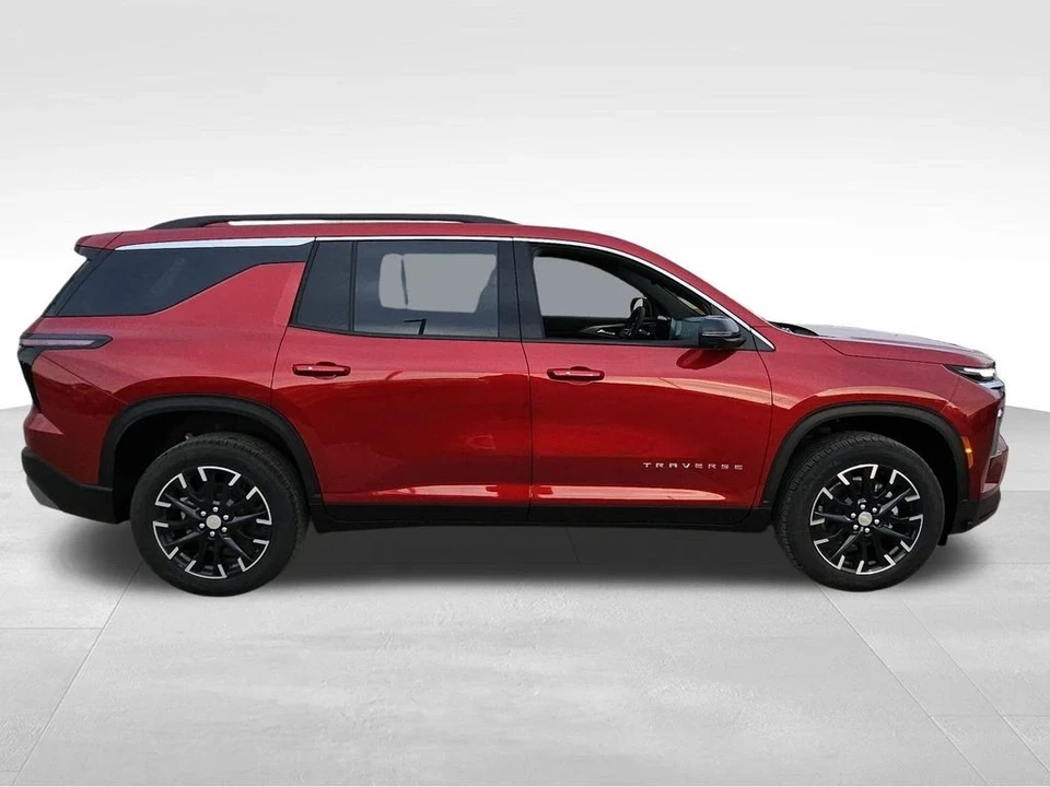 2026 Chevrolet Traverse - Image 12 of 21