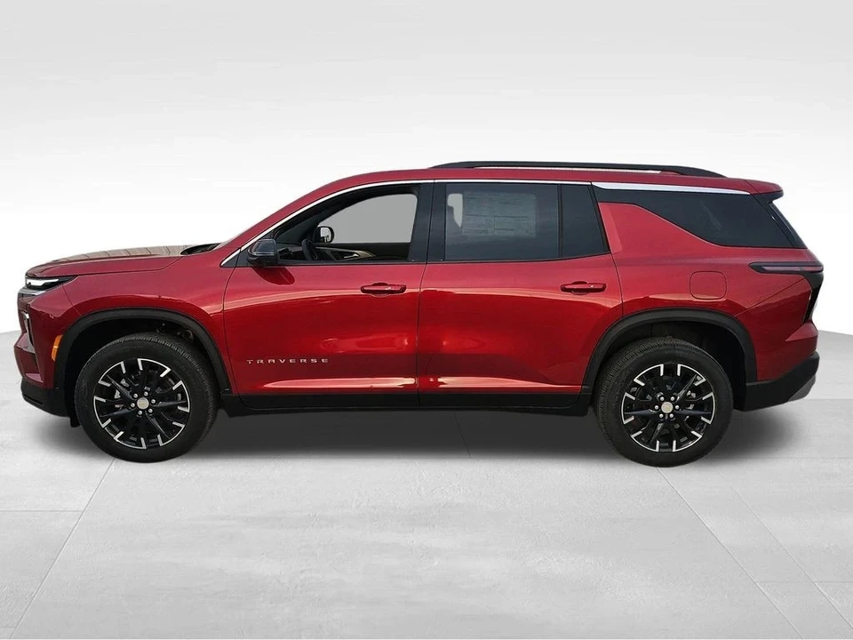 2026 Chevrolet Traverse - Image 16 of 21