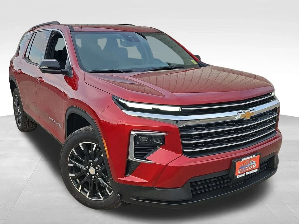 2026 Chevrolet Traverse - Image 11 of 21