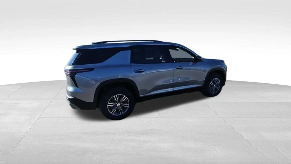 2026 Chevrolet Traverse - Image 8 of 21