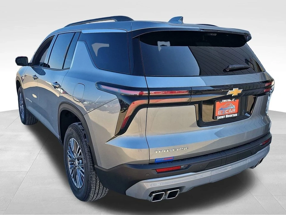 2026 Chevrolet Traverse - Image 15 of 21