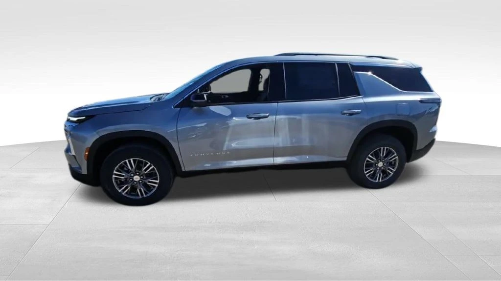 2026 Chevrolet Traverse - Image 5 of 21