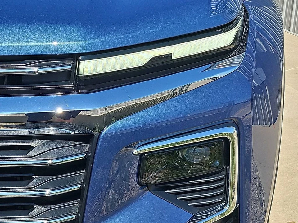 2026 Chevrolet Traverse - Image 18 of 21