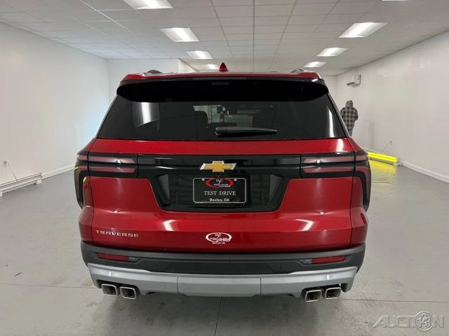 2026 Chevrolet Traverse - Image 7 of 12