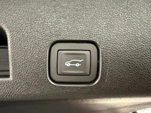 2026 Chevrolet Traverse - Image 9 of 12
