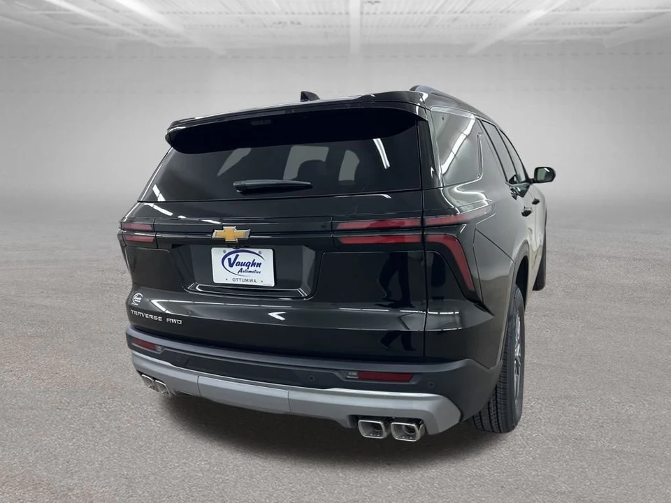 2026 Chevrolet Traverse - Image 11 of 12