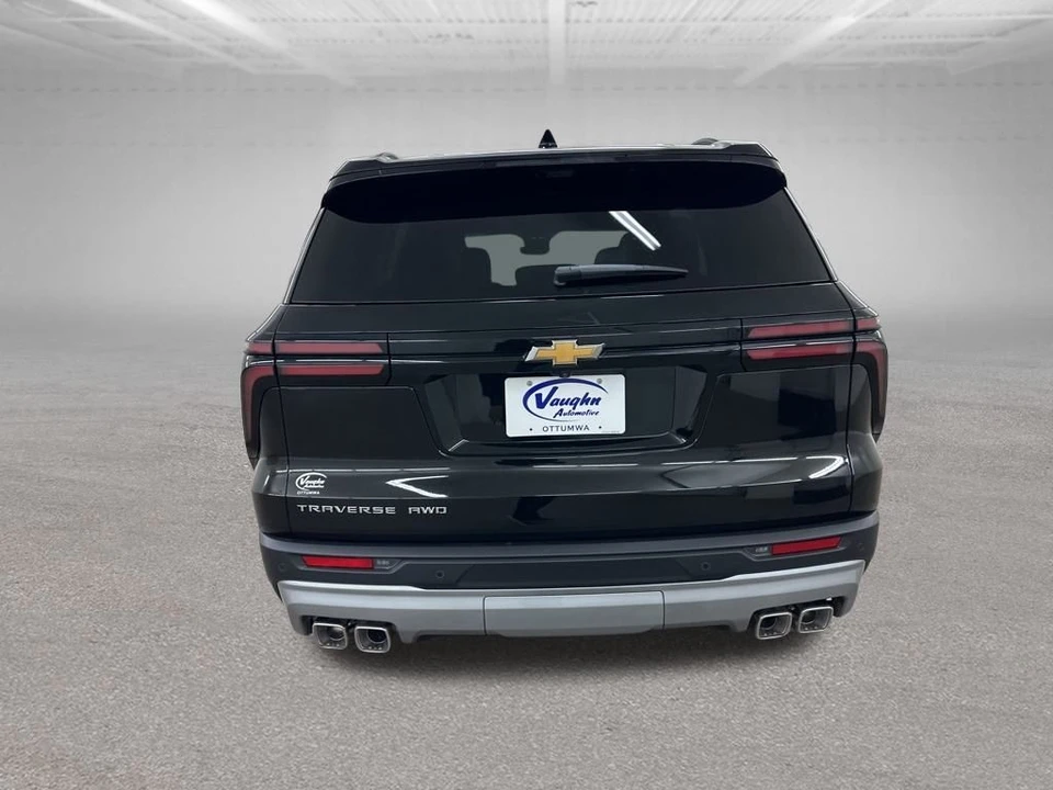 2026 Chevrolet Traverse - Image 10 of 12