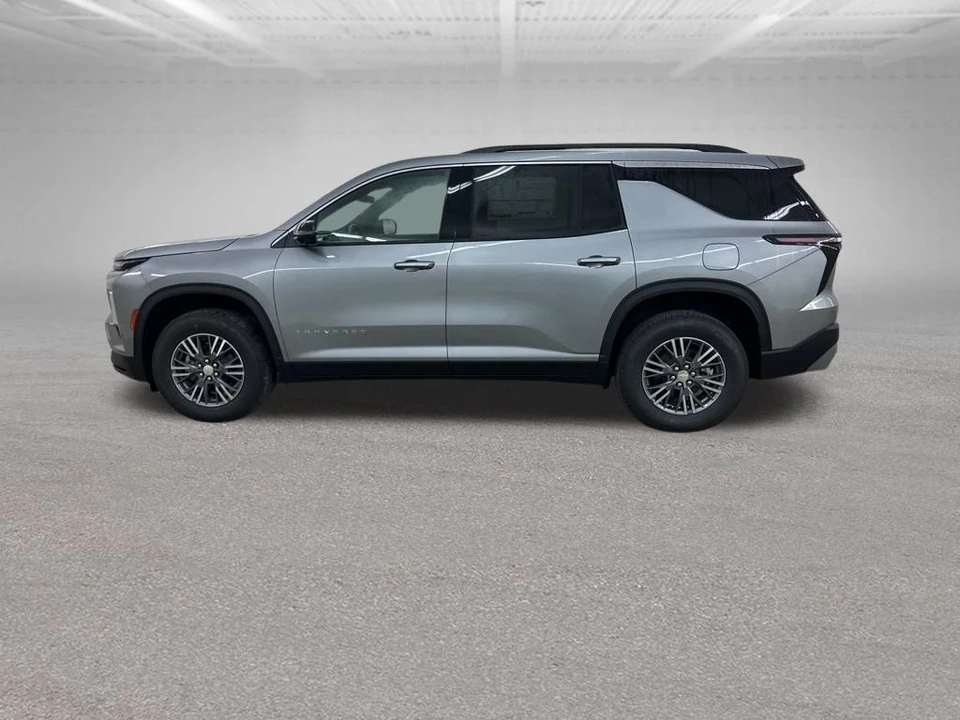 2026 Chevrolet Traverse - Image 6 of 12