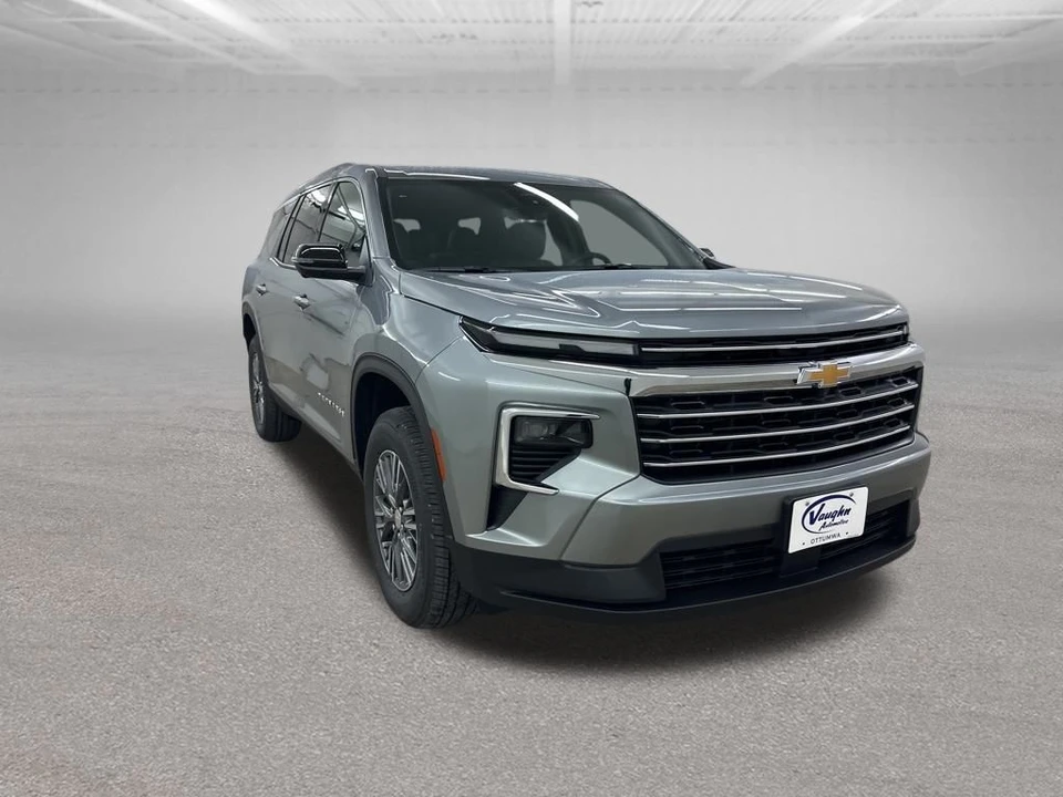 2026 Chevrolet Traverse - Image 2 of 12