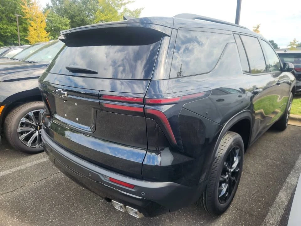 2026 Chevrolet Traverse - Image 4 of 6