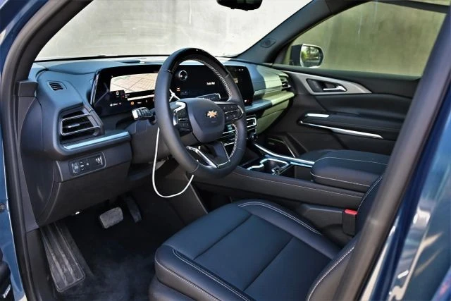 2026 Chevrolet Traverse - Image 15 of 21