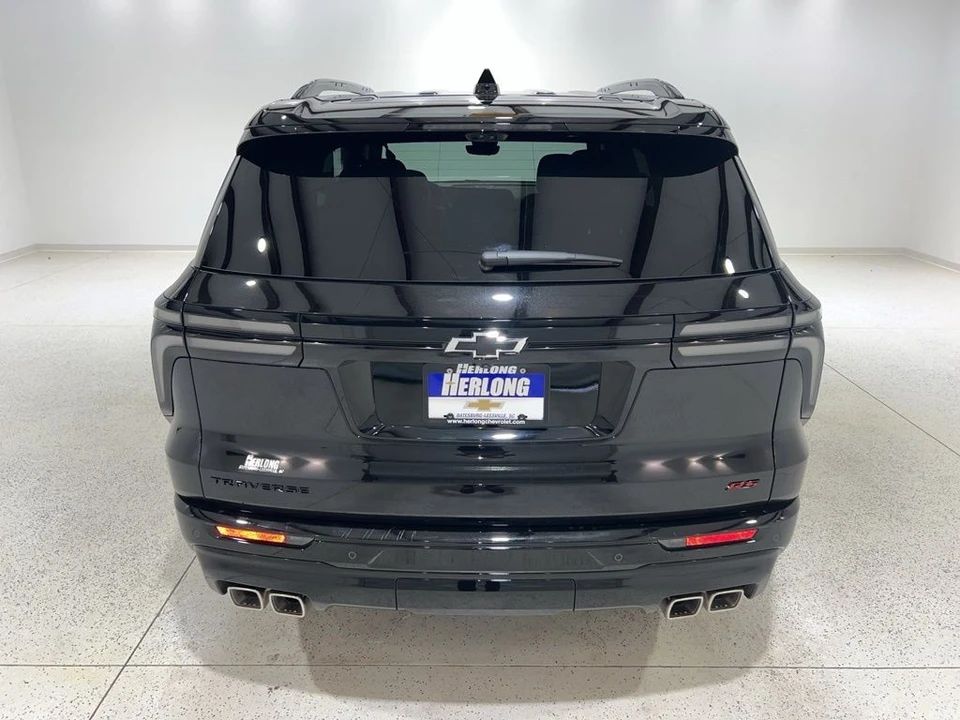 2026 Chevrolet Traverse - Image 3 of 31