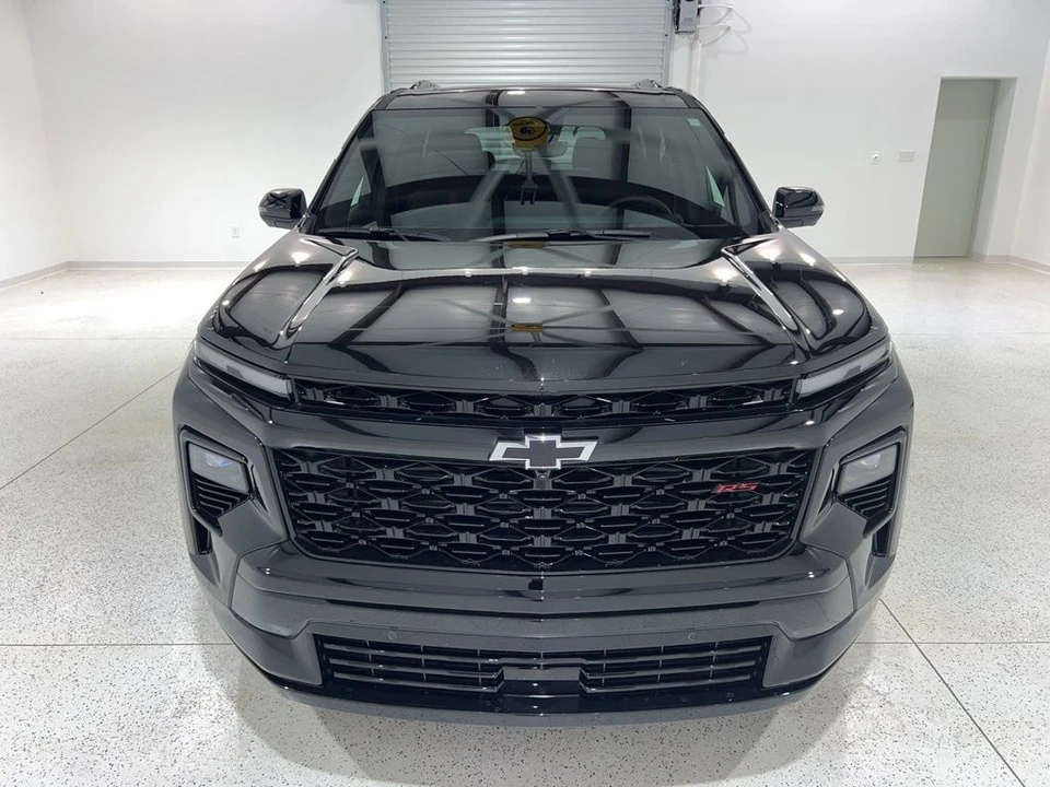 2026 Chevrolet Traverse - Image 7 of 31