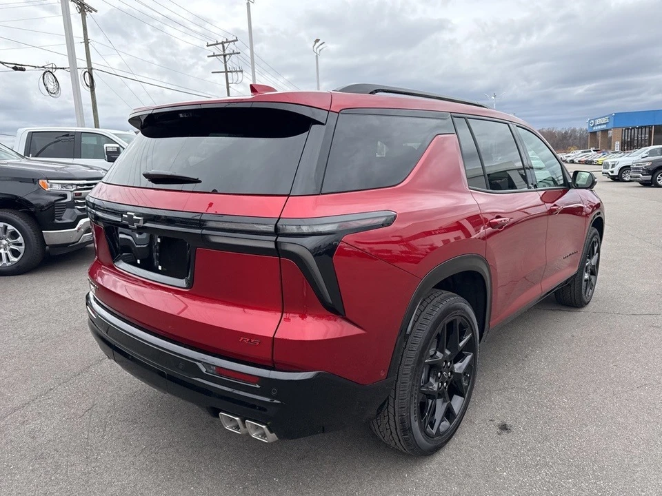 2026 Chevrolet Traverse - Image 5 of 12