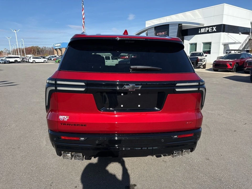 2026 Chevrolet Traverse - Image 4 of 12