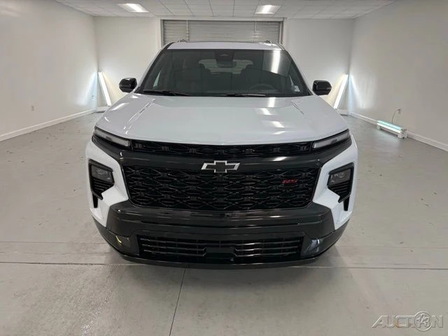 2026 Chevrolet Traverse - Image 2 of 12