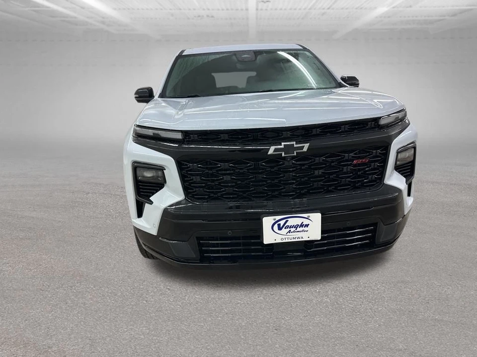 2026 Chevrolet Traverse - Image 3 of 12