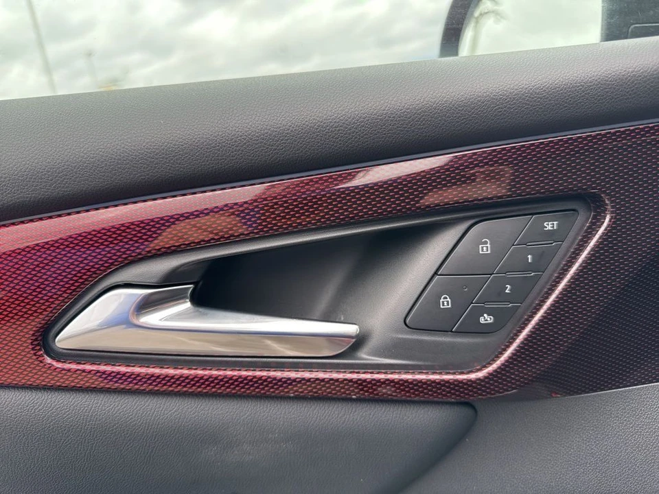2026 Chevrolet Traverse - Image 11 of 12