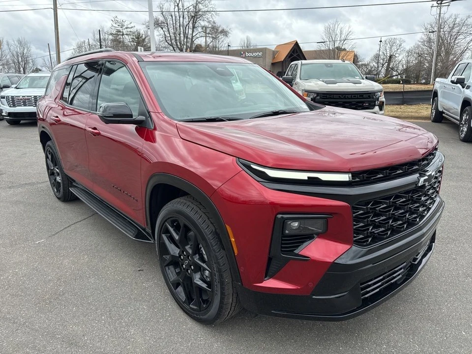 2026 Chevrolet Traverse - Image 7 of 12
