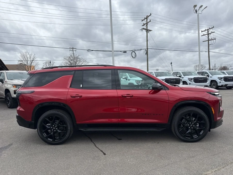 2026 Chevrolet Traverse - Image 6 of 12