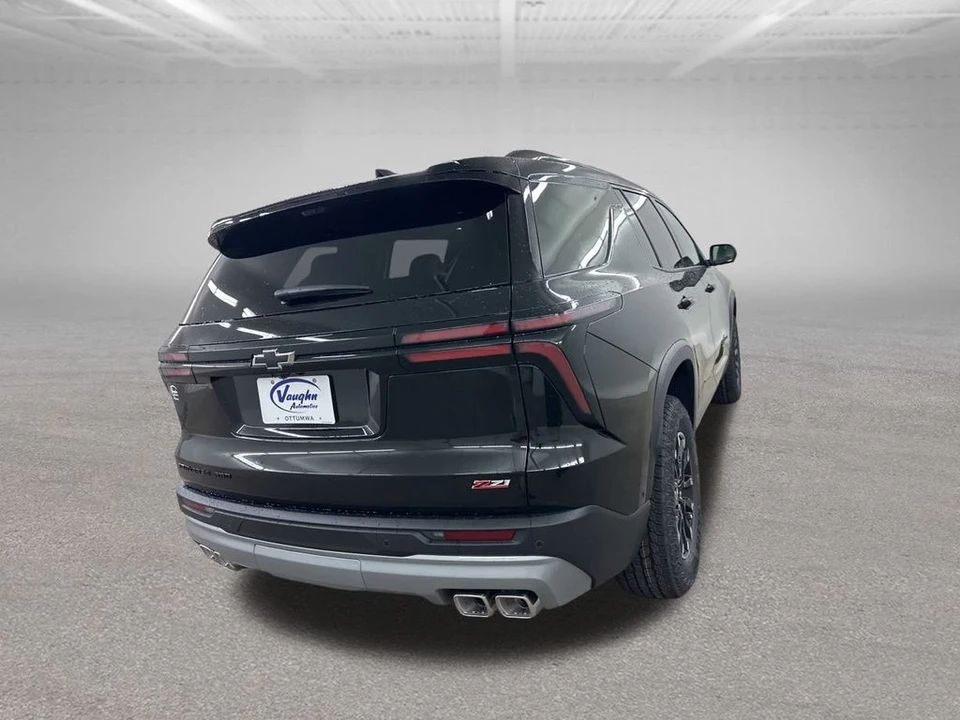2026 Chevrolet Traverse - Image 10 of 12