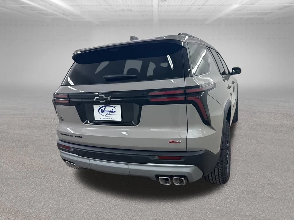2026 Chevrolet Traverse - Image 10 of 12