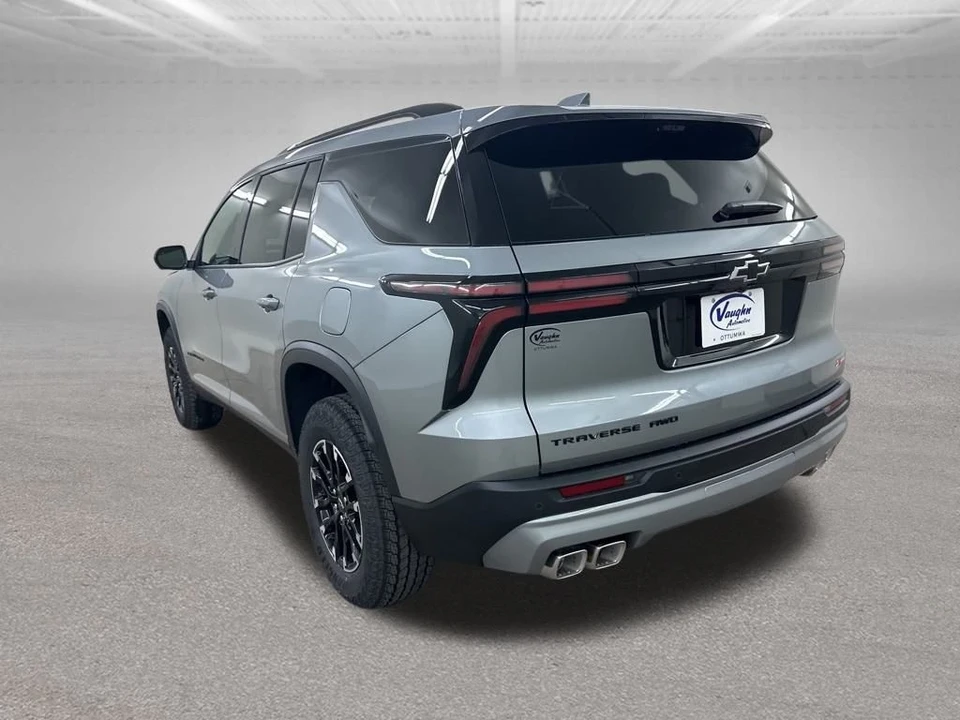 2026 Chevrolet Traverse - Image 8 of 12