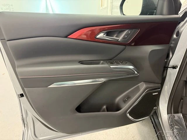 2026 Chevrolet Traverse - Image 14 of 21