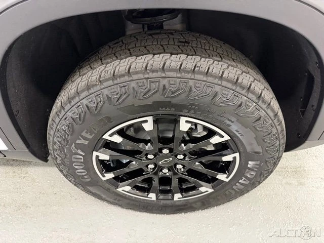 2026 Chevrolet Traverse - Image 4 of 21