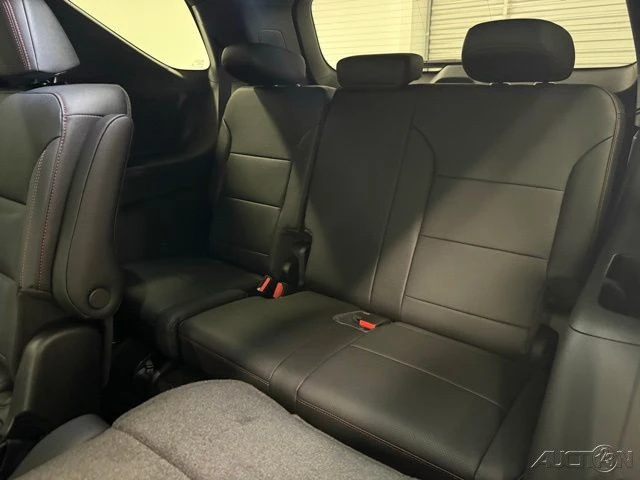 2026 Chevrolet Traverse - Image 18 of 21