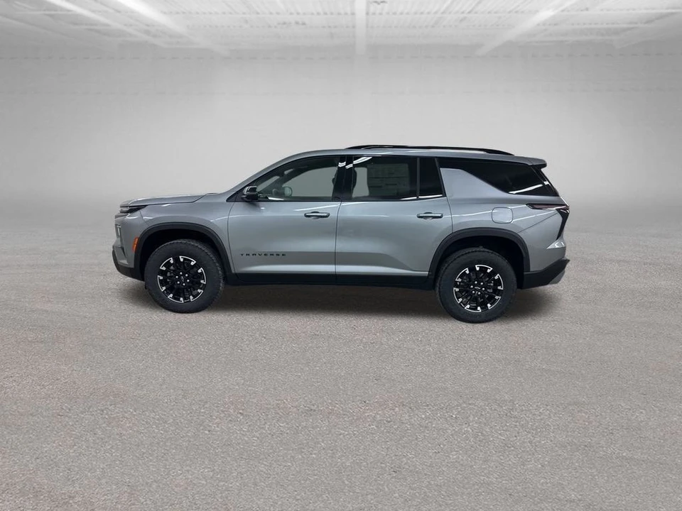 2026 Chevrolet Traverse - Image 6 of 12
