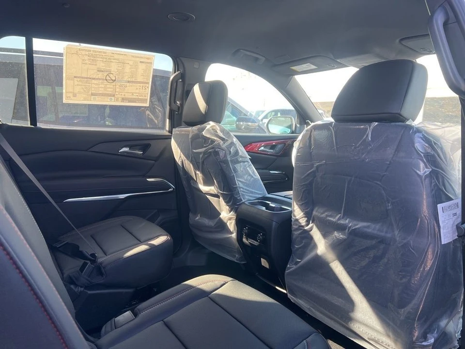 2026 Chevrolet Traverse - Image 8 of 11
