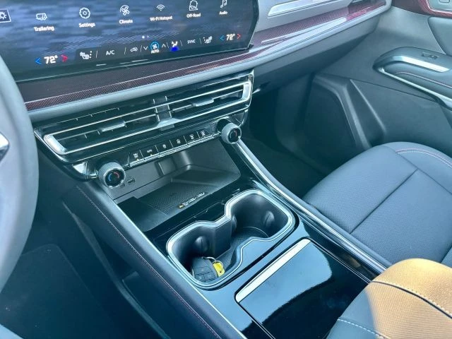 2026 Chevrolet Traverse - Image 19 of 21