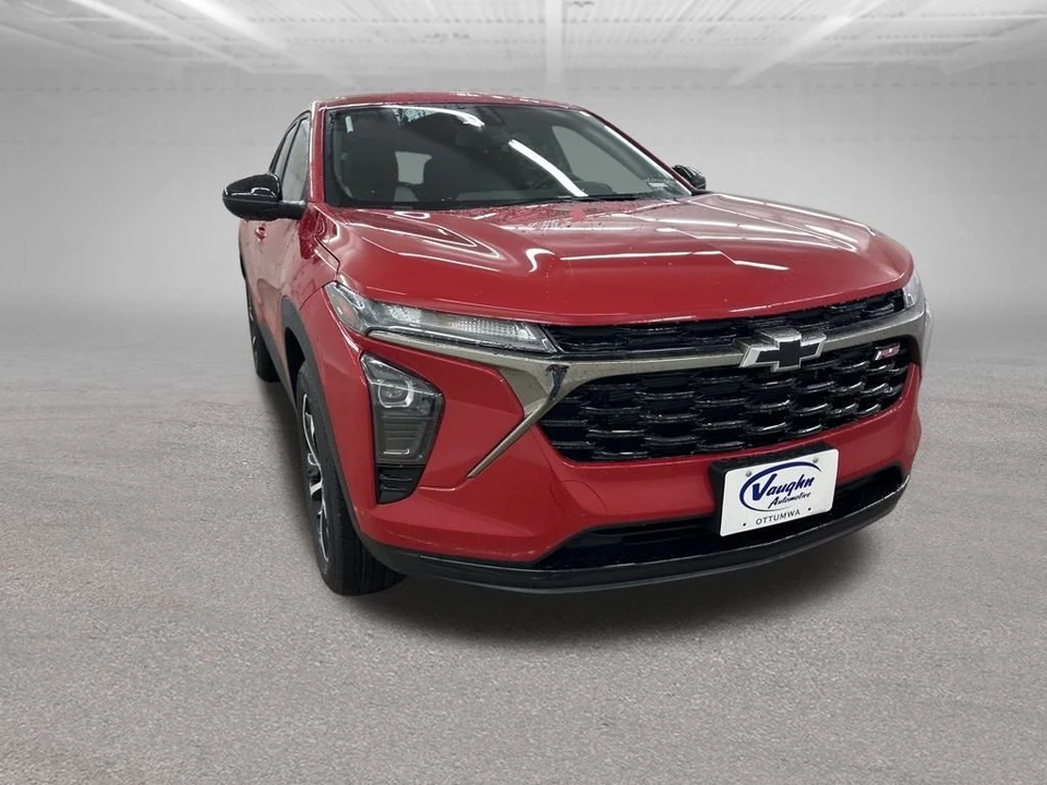 2026 Chevrolet Trax - Image 2 of 12