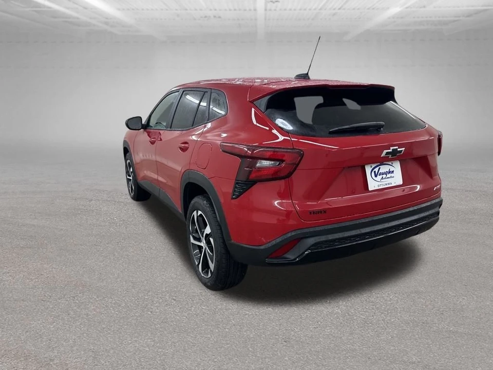 2026 Chevrolet Trax - Image 8 of 12