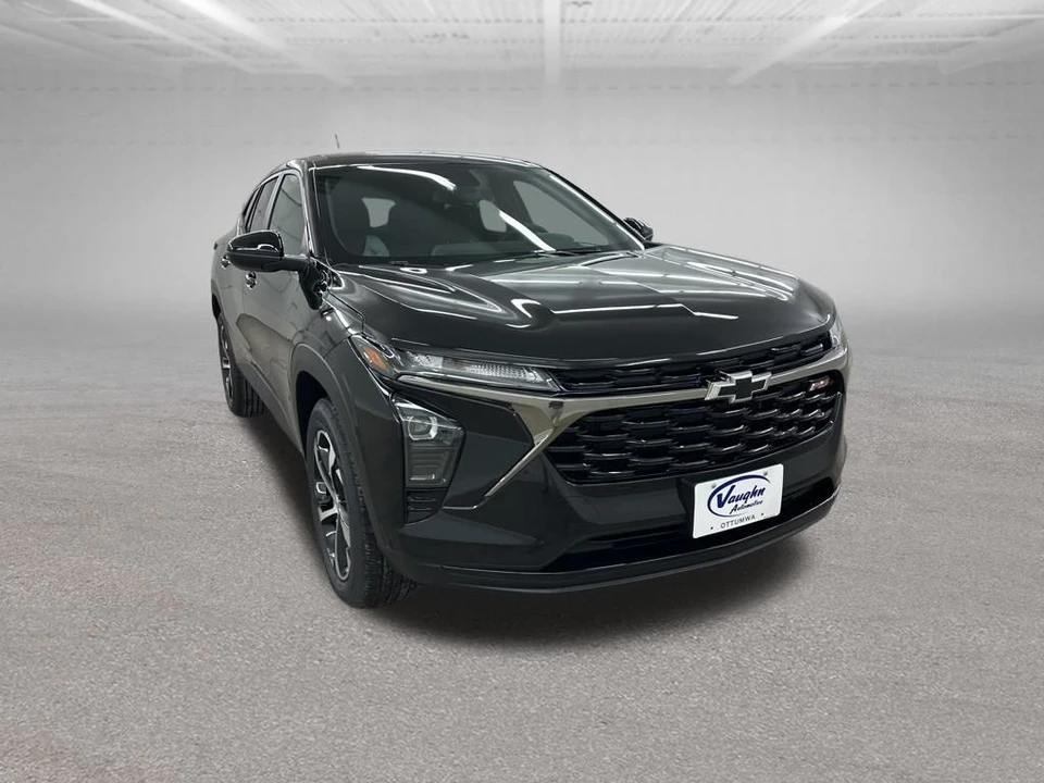 2026 Chevrolet Trax - Image 2 of 12