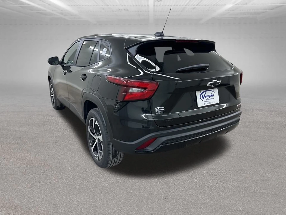 2026 Chevrolet Trax - Image 8 of 12