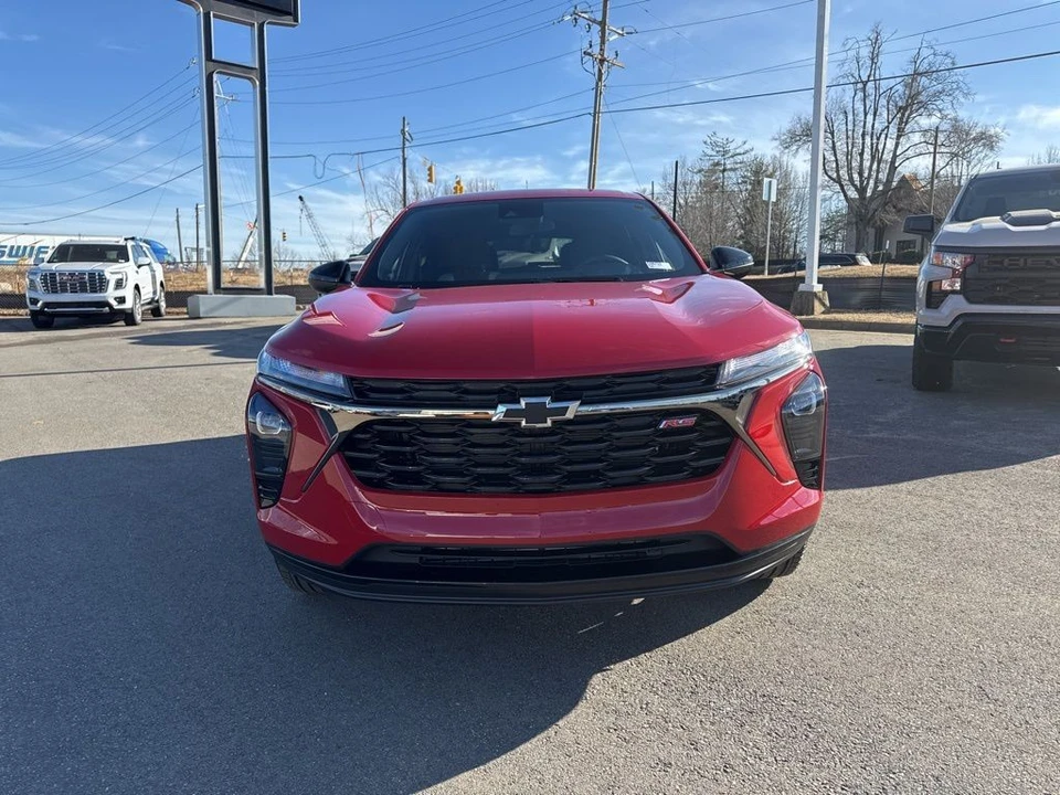 2026 Chevrolet Trax - Image 8 of 12